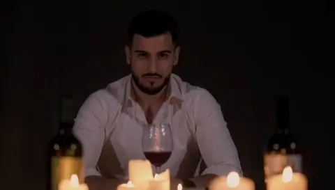 ВИДЕО: „Стари мој“ емотивна љубовна балада од Никола Милосковски