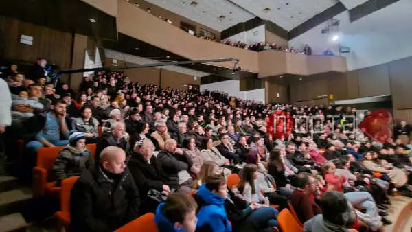 Кичево: „Една вечер, многу срца“, да бидеме дел од големиот хуманитарен концерт, наменет на оние кои тоа им е најпотребно, да подадеме рака!