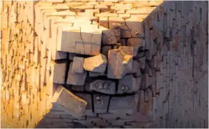 ФОТО | Спектакуларен поглед од птичја перспектива – вака изгледа врвот на најмистериозната пирамида во Египет