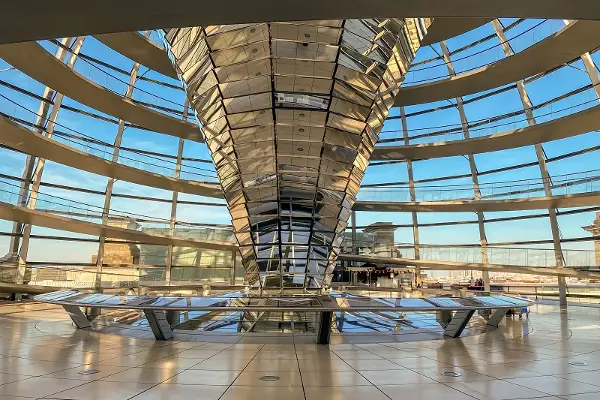 ЕУ се соочува со голем демографски пад – до крајот на векот ќе остане без 53 милиони луѓе