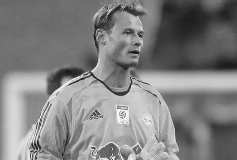 Загина Алекс Манингер