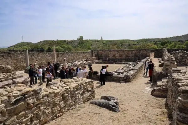 Стоби најпривлечен за Американците – и за донации и за посетители (репортажа)