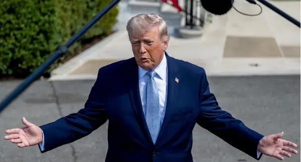 Трамп: Ќе го земеме збогатениот ураниум од Иран