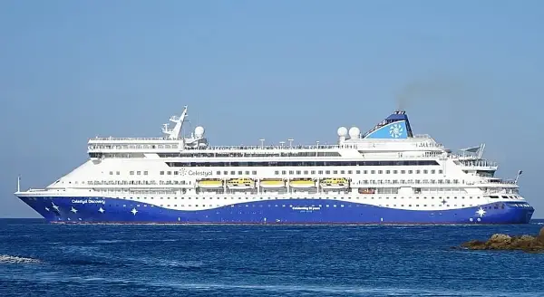 Низ Ормутскиот теснец помина првиот крузер од почетокот на војната