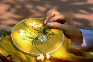 Не можете за заспиете? „Пензионерските“ хобија ќе ви помогнат да се опуштите