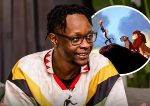 ВИДЕО | Комичарот Лернмор Џонаси доби тужба од 20 милиони долари откако ја исмеа култната песна од „Кралот Лав“