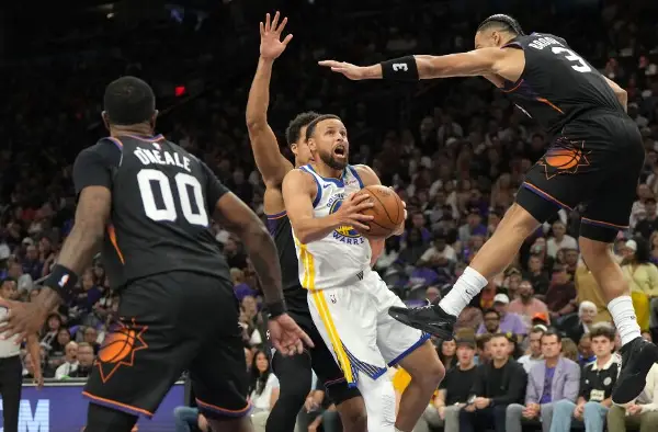 Орландо и Феникс во плејофот