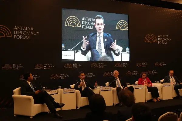 Муцунски од Анталија: Регионалната поврзаност е предуслов за развој и стабилност