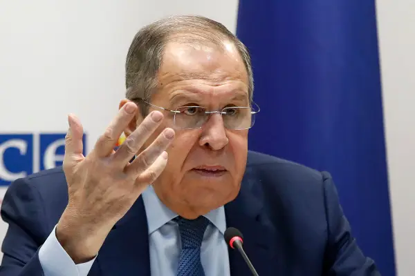 Лавров од Анталија изјави дека е време да се разговара со САД за идните економски односи