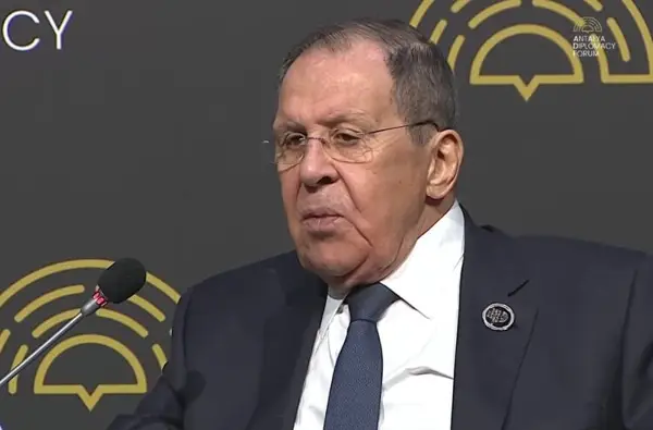 Лавров открива нов воен блок, па повикува Русија и САД да разговараат за идните економски врски