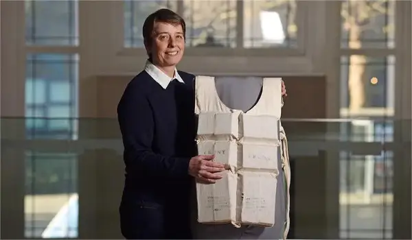 Елек за спасување од „Титаник“ продаден за 906.000 долари