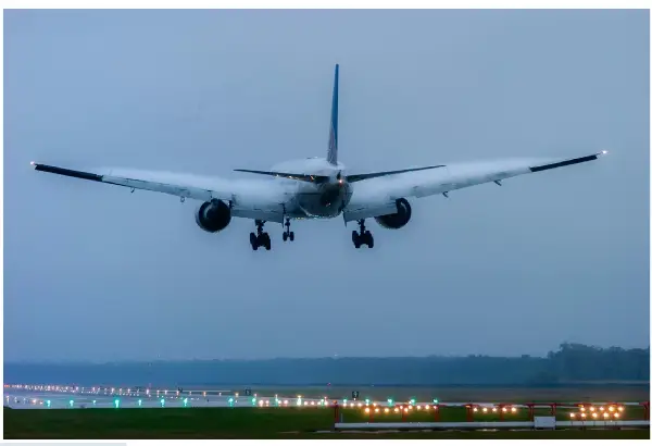 За првпат кревети во економска класа во авион: Air New Zealand отвора Skynest капсули со строг правилник