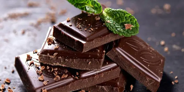 Колку чини 100 грама чоколадо во Германија, а колку во Македонија?