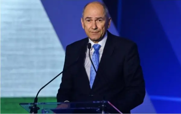 Јанез Јанша е на чекор до нов мандат