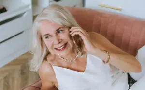 Зрачат со шарм, мудрост и смисла за хумор – припадничките на четири хороскопски знаци стареат како вино