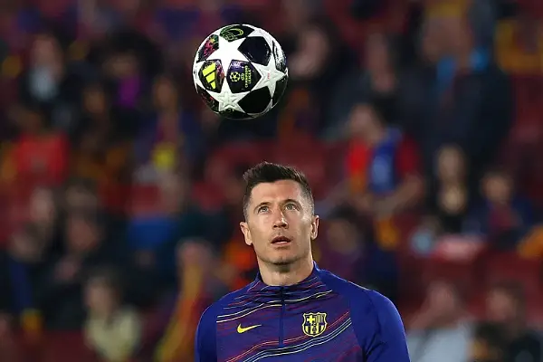 Барселона ќе го продаде Левандовски