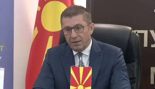 ВМРО-ДПМНЕ: Дали Филипче им раскажа на ПЕС како ја славеше победата на сестринската партија на ВМРО-ДПМНЕ во Унгарија