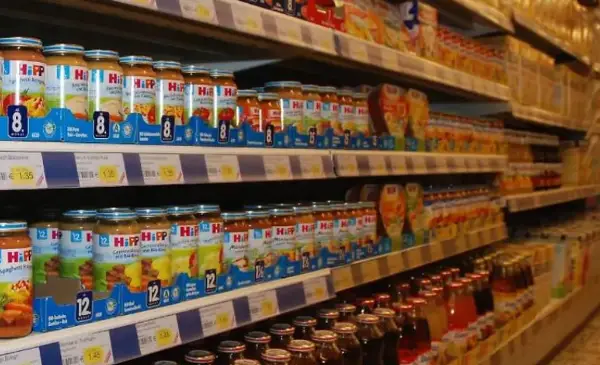 Отров за стаорци пронајден во храна за бебиња во Австрија, Словачка и Чешка