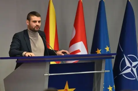 СДСM работи на регионални опозициски сојузи наместо на домашната сцена