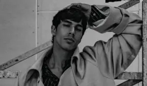 ФОТО | Македонецот Андреј Пајмакоски на страниците на модното списание „Хај Волт“ – убавина која полека го освојува светот