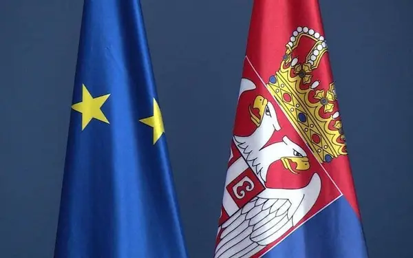 Србија ќе остане без 1,5 милијарда евра од ЕУ поради контроверзни судски реформи