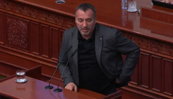 Беџети: Албанците имаат право да бараат ново државно уредување