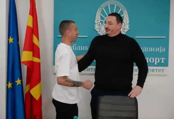 Министерот Ристовски со честитки за успехот на Дарио Ивановски во Белград