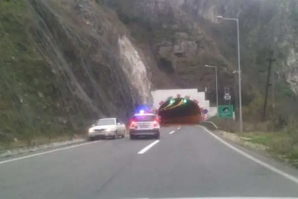 Возач од Крива Паланка возел во спротивна насока на автопатот Скопје-Велес