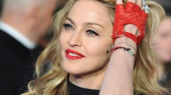 (Видео) Спектакл и контроверзии: Настапот на Мадона на Коачела тема на социјалните мрежи