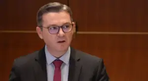 МЕРКИ НА ВЛАДАТА: За да се спречи раст на цените се ограничува маржата на вештачките ѓубрива, за 10 % ќе се намали цената за залихите