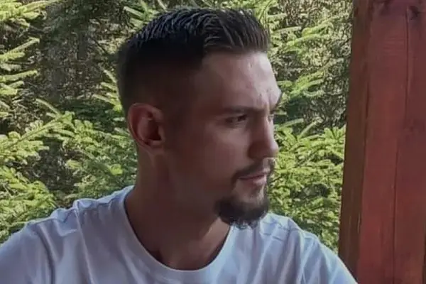 Тројно убиство во Подгорица: Градежник ги убил другарите, ја малтретирал мајка му и избегал