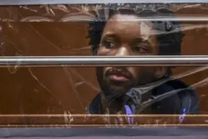 Се огласи американскиот пејач откако беше обвинет за убиство на тинејџерка