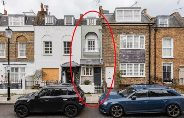Во Лондон се продава куќа, широка само 2 метри- цената е 1,2 милиони фунти