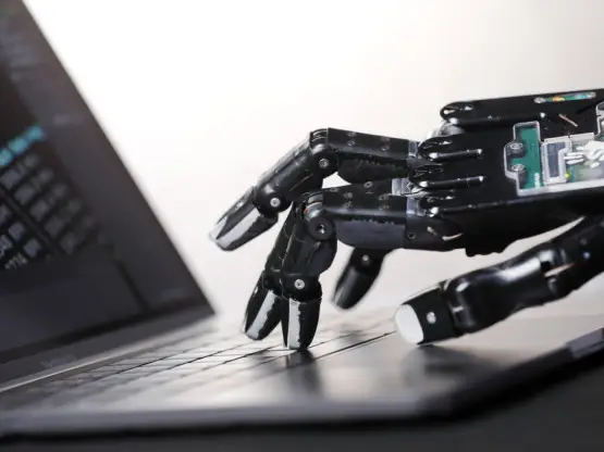 „ВИ-перење“: Што стои зад бранот откази во ИТ-секторот