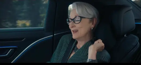 (Видео) Сидни Свини отстранета од „Ѓаволот носи Прада 2“: „креативна одлука“ што ја смени финалната верзија