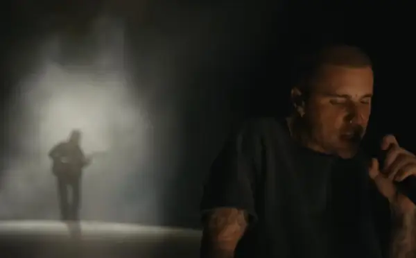 Коачела се соочува со казнa од 44.000 долари откако настапите на Џастин Бибер и Анјма  биле одржани надвор од предвиденото време