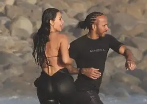 ФОТО | Луис Хамилтон и Ким Кардашијан не се одвојуваат еден од друг откако ја официјализираа врската