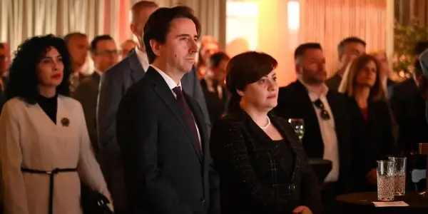 Димитриеска-Кочоска: Македонија останува атрактивна дестинација за британски компании