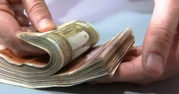 Платите растат, но не стигнуваат: Просечната плата од февруари изнесува 46.159 денари и покрива само две третини од семејните потреби