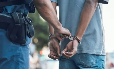 Маж од Белгија приведен кај Бит Пазар, еве што најде полицијата кај него