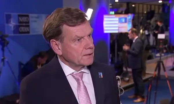 Вадефул се заложи за укинување на принципот на едногласност во ЕУ во надворешната и безбедносната политика