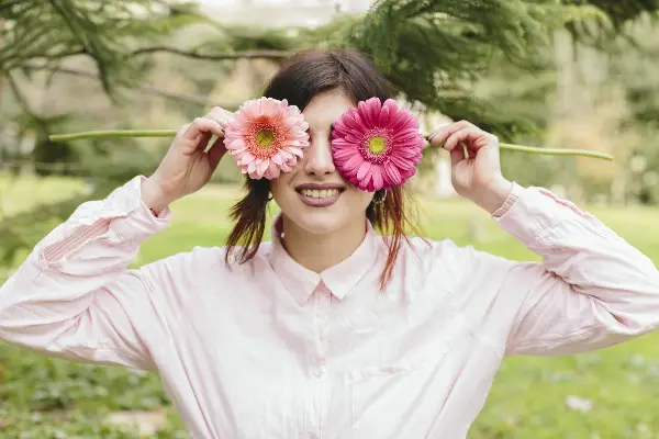 Близнаците во флерт-режим, Стрелецот добива неочекувана поддршка: Дневен хороскоп за 23 април