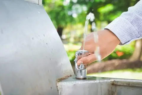 Без вода скопската улица „Мавровска“