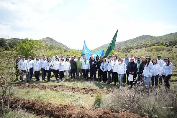 Со нови 215.000 садници, Халкбанк и оваа сезона ја продолжува иницијативата „Еден милион садници за 5 години“