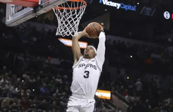 Келдон Џонсон е најдобриот 6-ти играч во НБА лигата