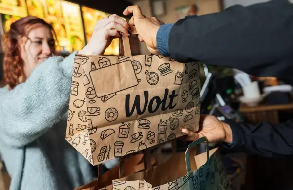 Wolt стартува и во Тетово со промоции за новите корисници
