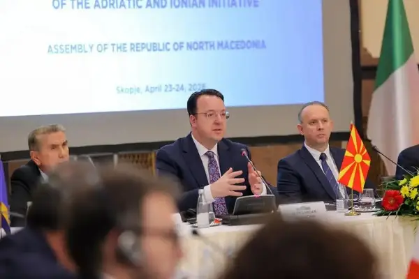 Николоски: Фокусот на Владата е да изгради модерни транспортни коридори