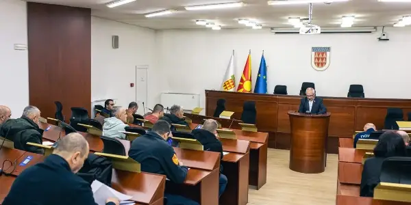 Коњановски: Општината и пожарникарите постигнаа договор за платите