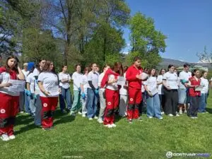 Учениците од гимназија Ростуше и „Единство“ Гостивар најуспешни на натпреварот по прва помош