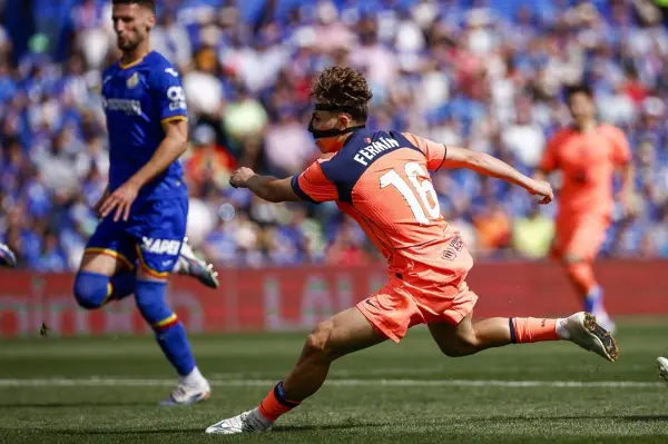 Барселона е на чекор до шампионската титула